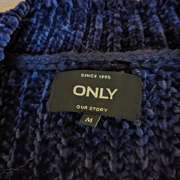 ONLY brand sweater Size M - NWOT - Picture 3 of 8
